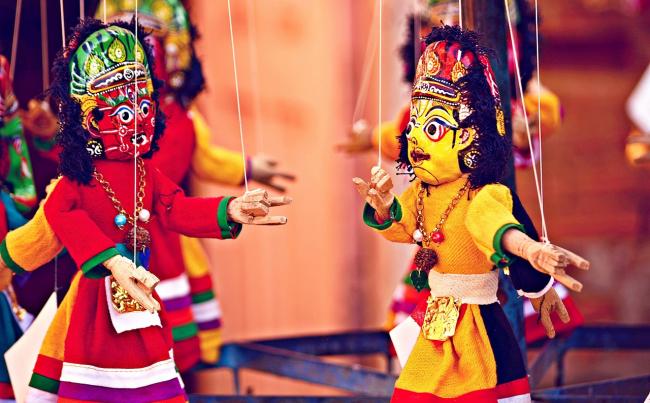 marionettes